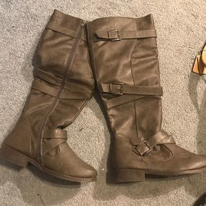 BAMBOO Taupe / brown tall leather boots